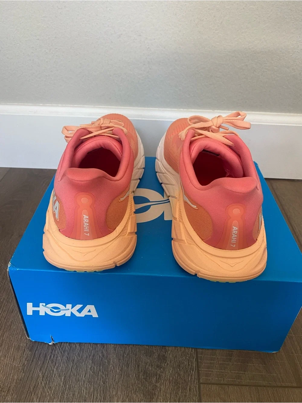 Hoka One One hoka running